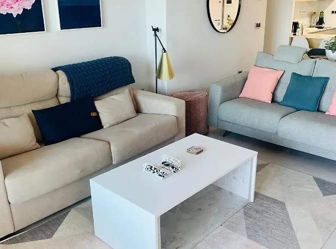 Sunset Waves Holidays Apartamento
